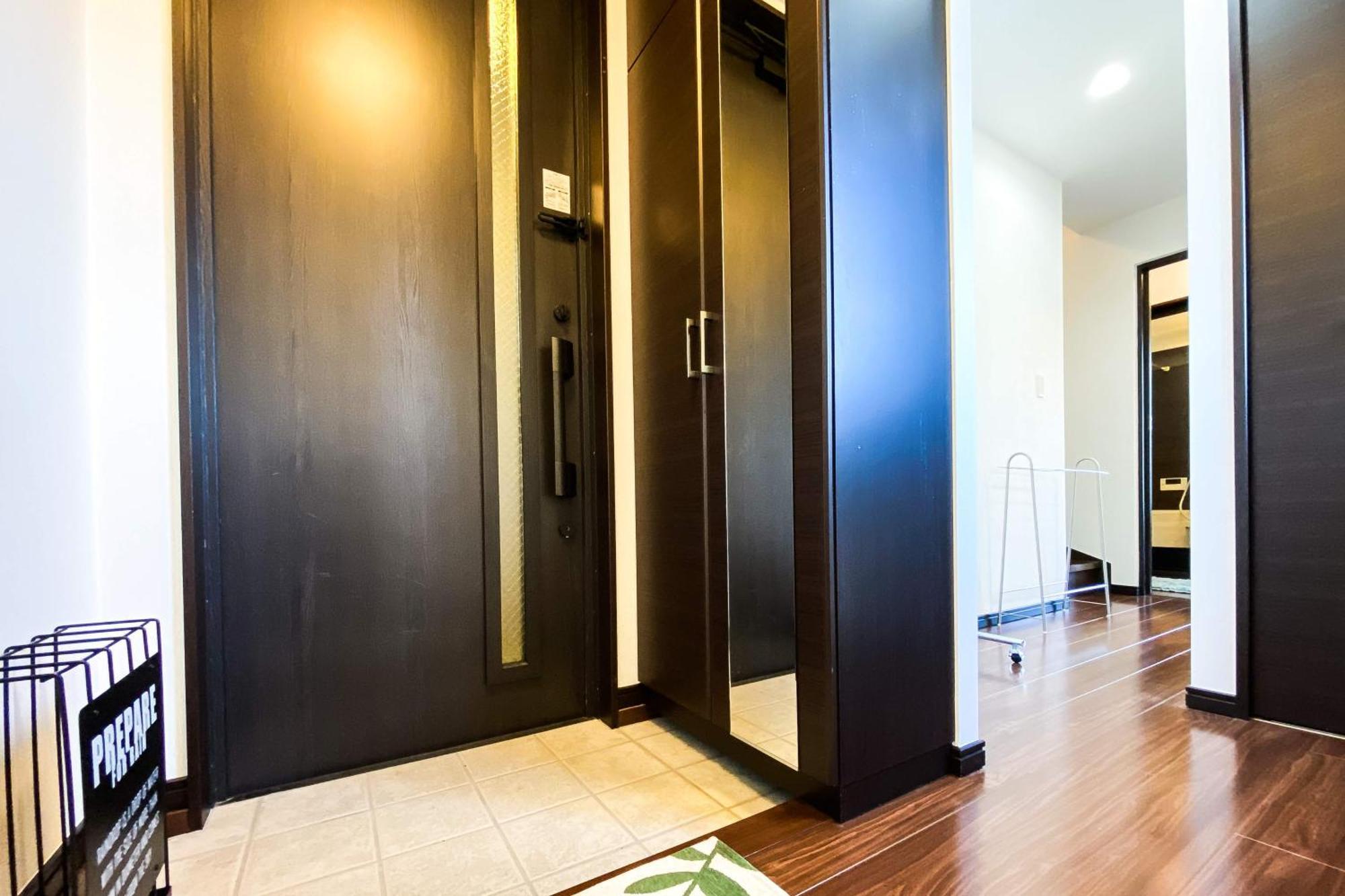 Yahiro 4-Chome House 2F,3F Токіо Екстер'єр фото